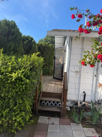 $2,400 | 472 Church Street, Sonoma, CA 95476