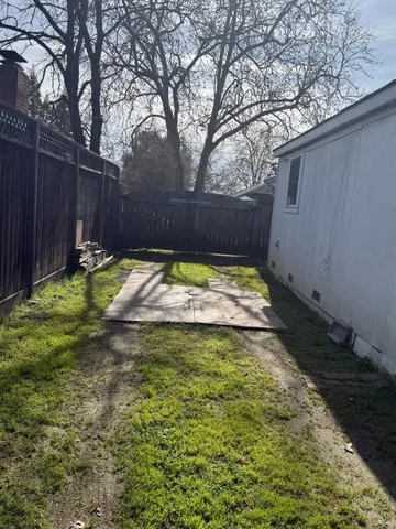 $2,400 | 472 Church Street, Sonoma, CA 95476