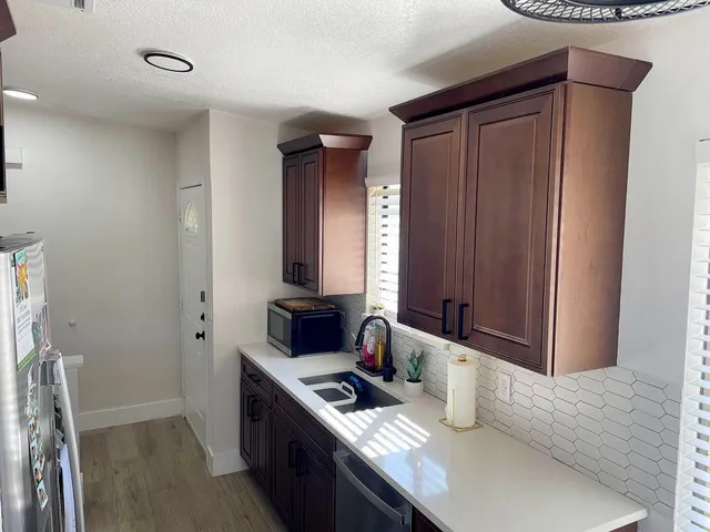 $2,300 | 11903 Sturbridge Lane, Wellington, FL 33414