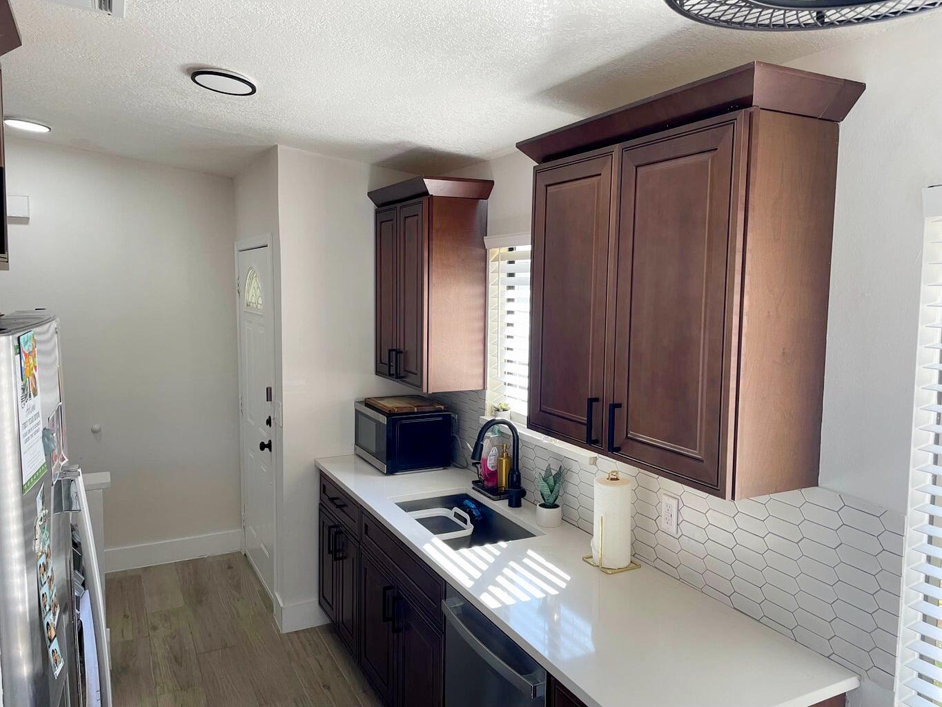 11903 Sturbridge Lane Wellington, FL 33414 - Photo 4 of 5 Kitchen