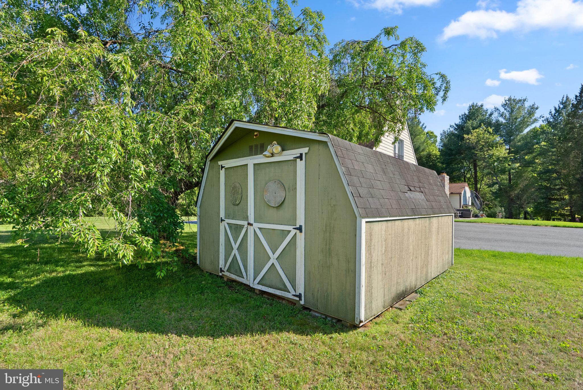 12901 Byefield Drive Highland, MD 20777 - Photo 38 of 39