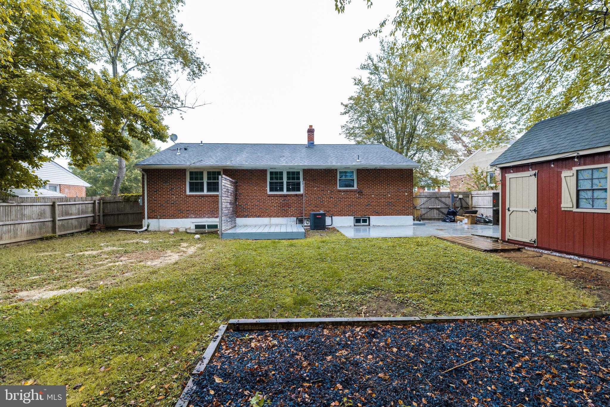 37 Millbrook Road Newark, DE 19713 - Photo 46 of 49 a front view of a house with garden
