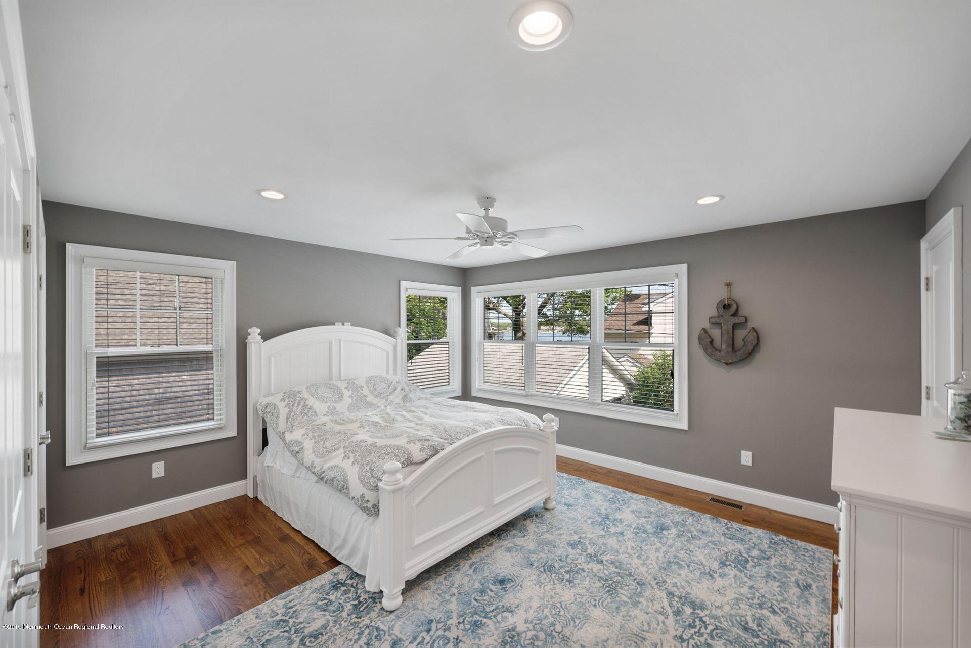 805 Bradley Road Point Pleasant, NJ 08742 - Photo 29 of 43 7