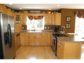 6028 Springcrest Drive Georgetown, IN 47122 - Photo 14 of 48