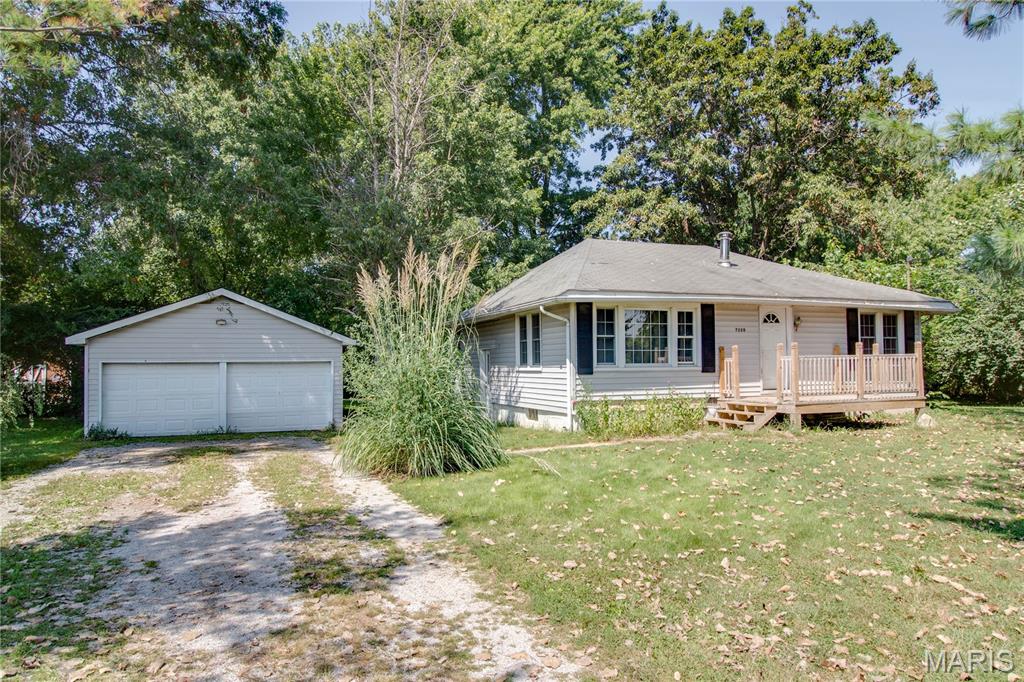 7220 Ingham Lane Godfrey, IL 62035 - Photo 2 of 31 Gallery Image 2