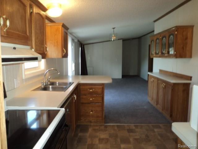6879 Graham Road Jeddo, MI 48032 - Photo 8 of 35 GRAHAM 027.JPG