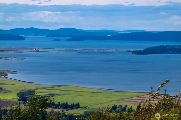 $660,000 | 3100 Blanchard Knob Trail, Bow, WA 98232