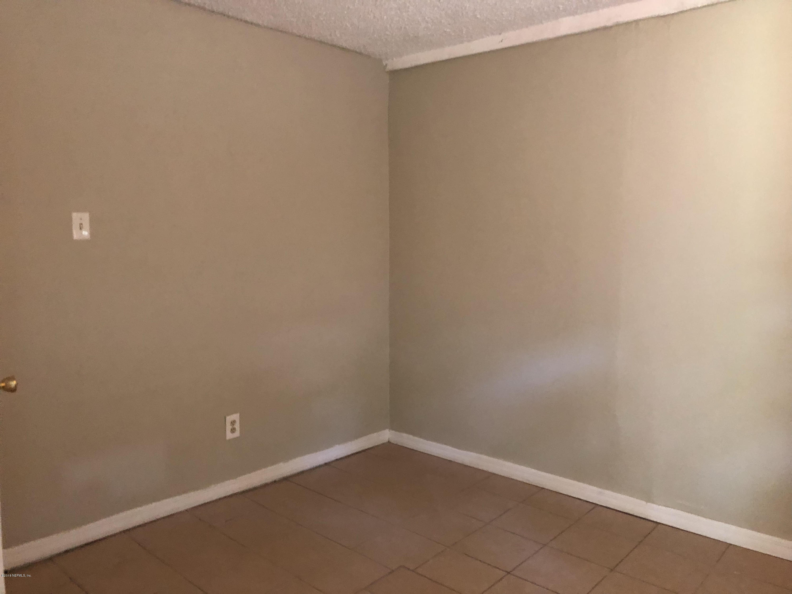 6636 Aline Road Jacksonville, FL 32244 - Photo 12 of 17 Arline Bedroom 3