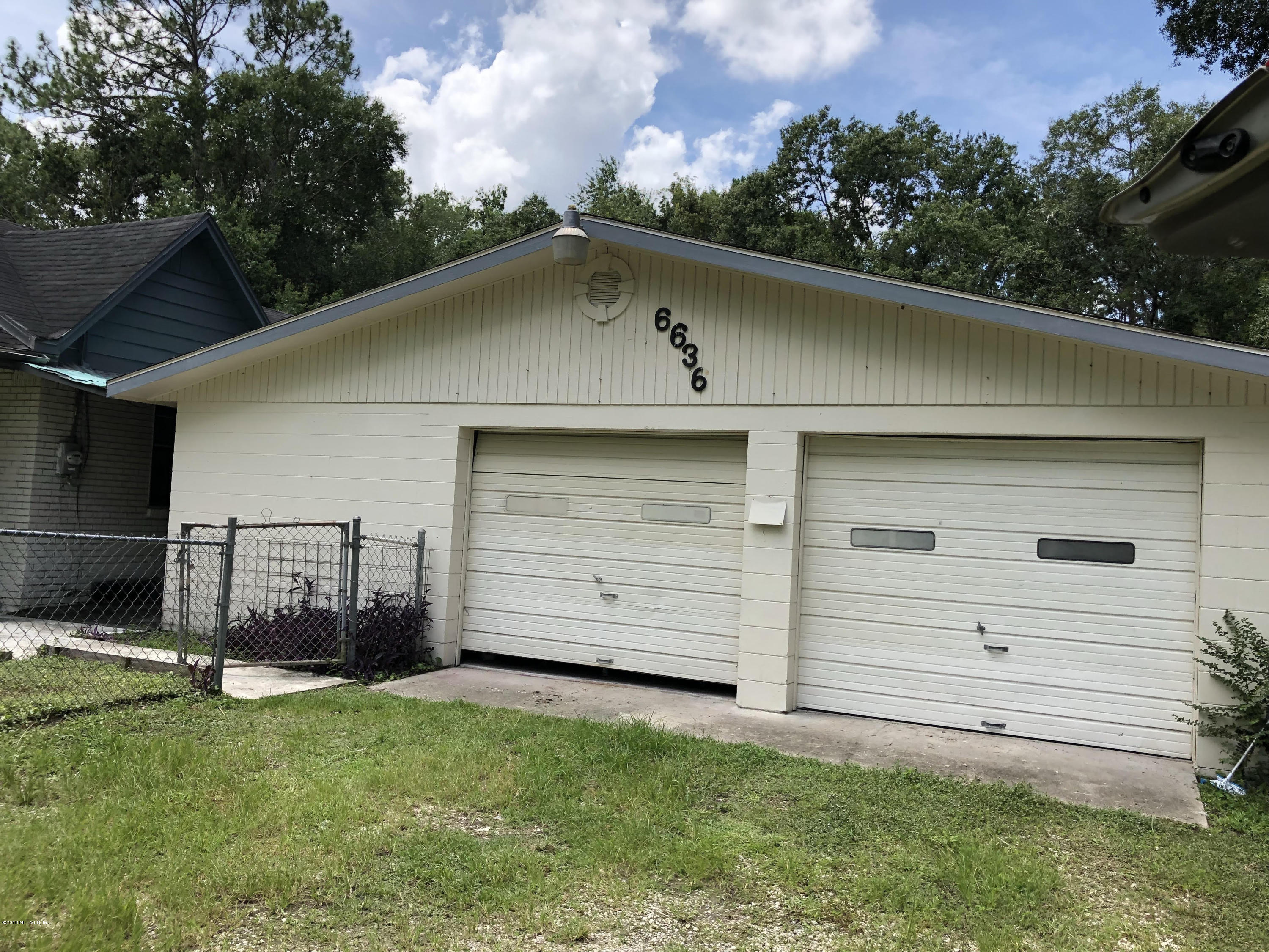 6636 Aline Road Jacksonville, FL 32244 - Photo 3 of 17 Arline Garage
