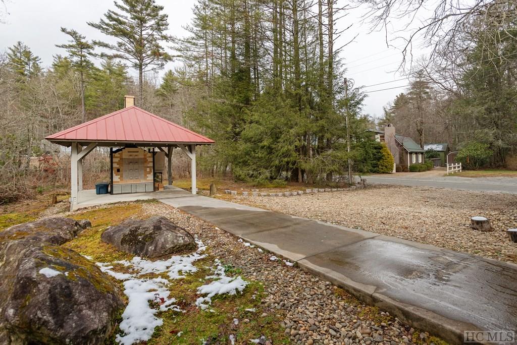 107 Lance Road Cashiers, NC 28717 - Photo 40 of 41 Gallery Image 40
