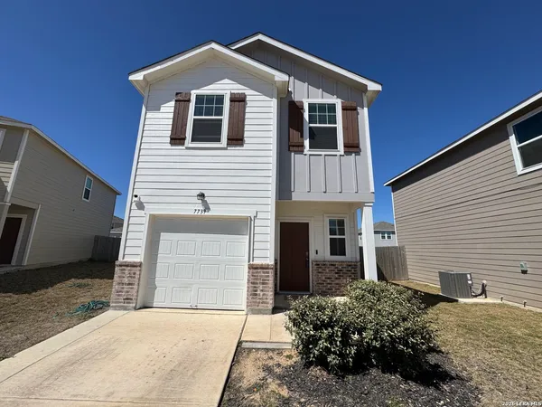 $1,575 | 7739 Fern Hollow, San Antonio, TX 78252