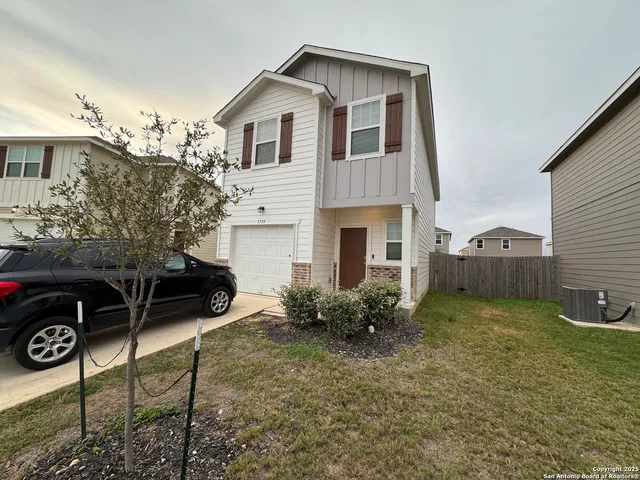 $1,795 | 7739 Fern Hollow, San Antonio, TX 78252
