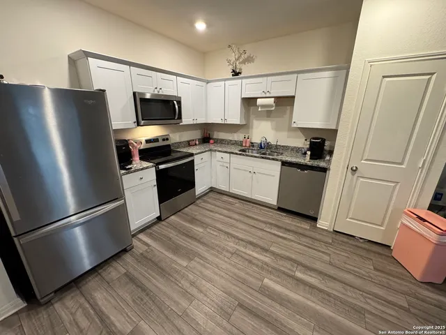 $1,795 | 7739 Fern Hollow, San Antonio, TX 78252