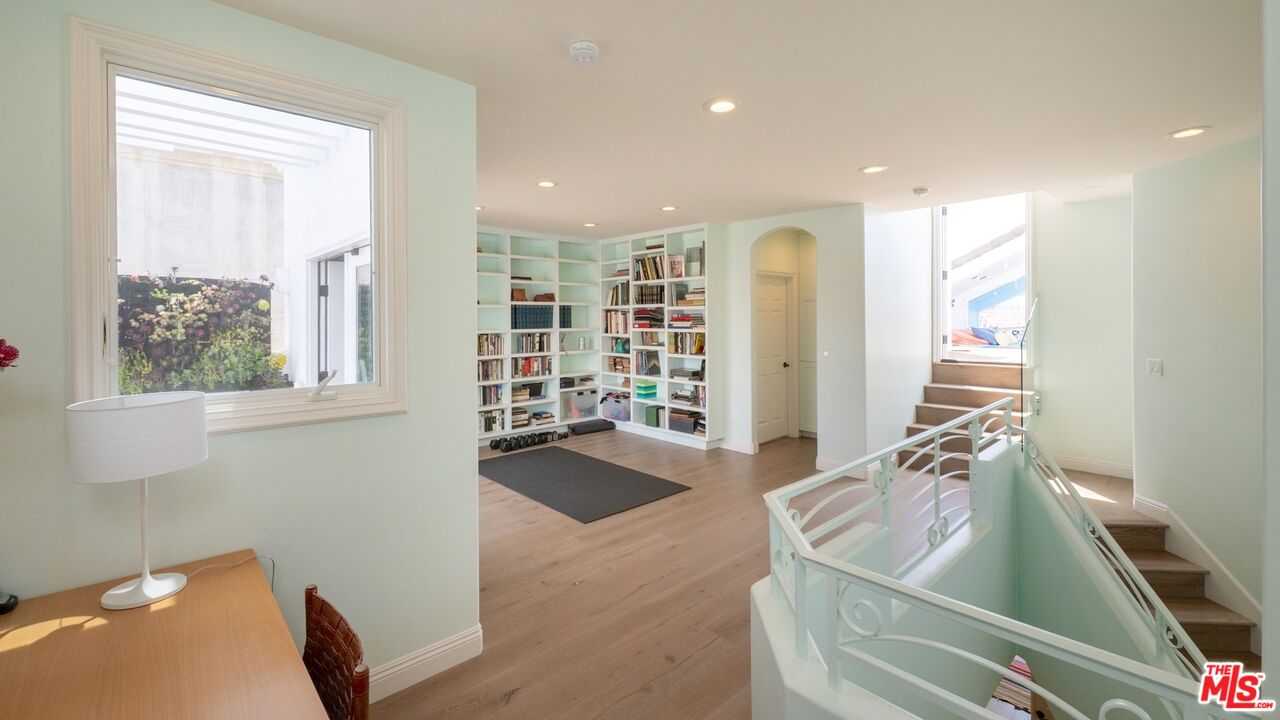 129 Channel Pointe Court Marina del Rey, CA 90292 - Photo 39 of 49