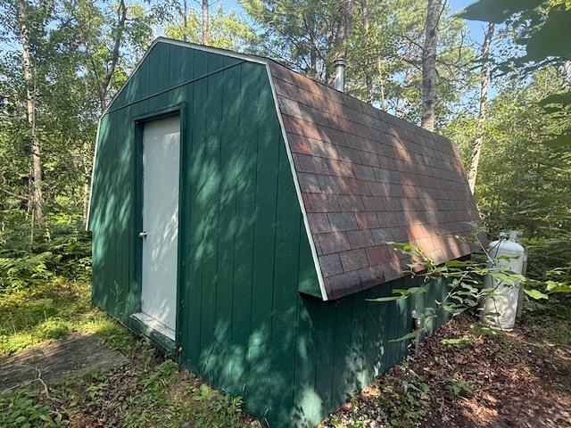5-6 Decker Road Roscommon, MI 48653 - Photo 2 of 9