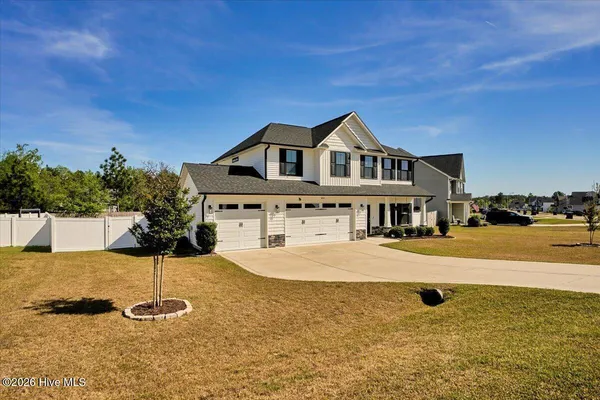 $2,600 | 1800 Deerberry Court, Aberdeen, NC 28315