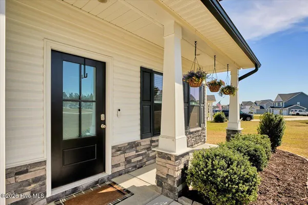 $2,600 | 1800 Deerberry Court, Aberdeen, NC 28315