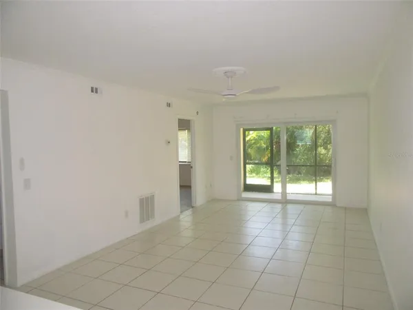 $1,400 | 25050 Sandhill Boulevard, Unit A1, Punta Gorda, FL 33983