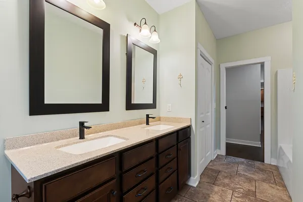 $459,900 | 3504 Shadow Wood Court, Milan, IL 61264