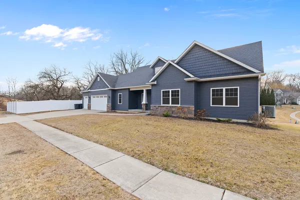 $459,900 | 3504 Shadow Wood Court, Milan, IL 61264