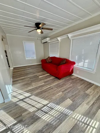 $102,900 | 5018 Arthur Street, Moss Point, MS 39563