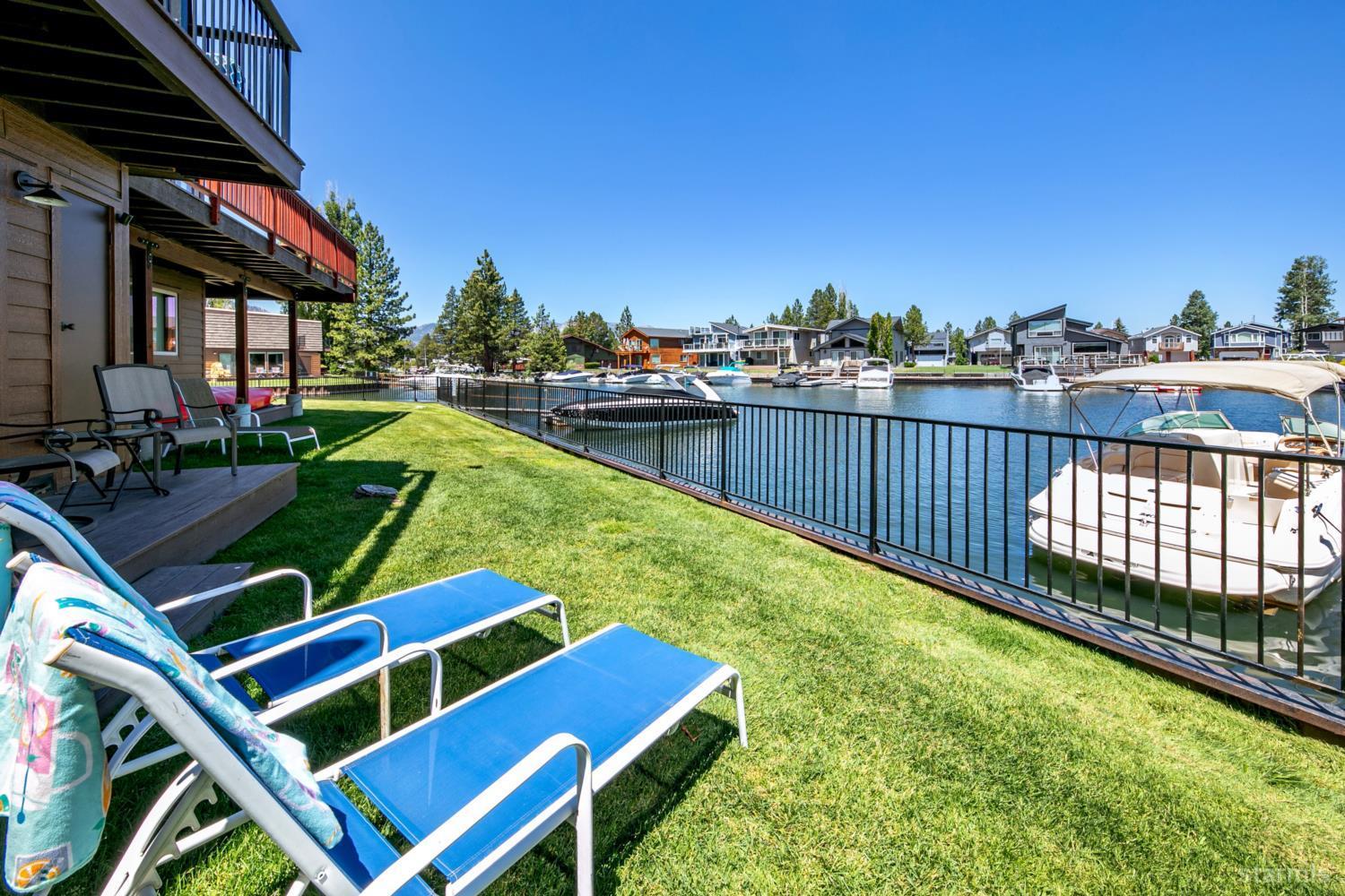 2031 Venice Drive, Unit 322 South Lake Tahoe, CA 96150 - Photo 13 of 38 a view of a chairs and tables in the patio