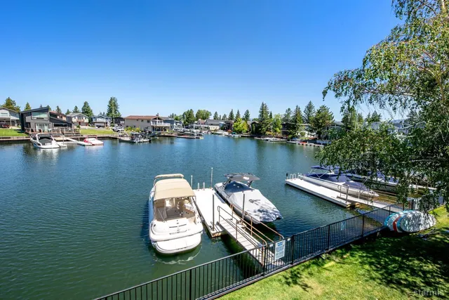$689,000 | 2031 Venice Drive, Unit 322, South Lake Tahoe, CA 96150