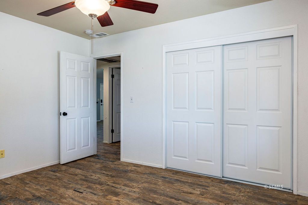 541 East Church Avenue Ridgecrest, CA 93555 - Photo 15 of 32