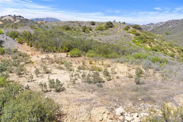 $149,900 | 2 La Cresta Highlands Circle, Murrieta, CA 92562