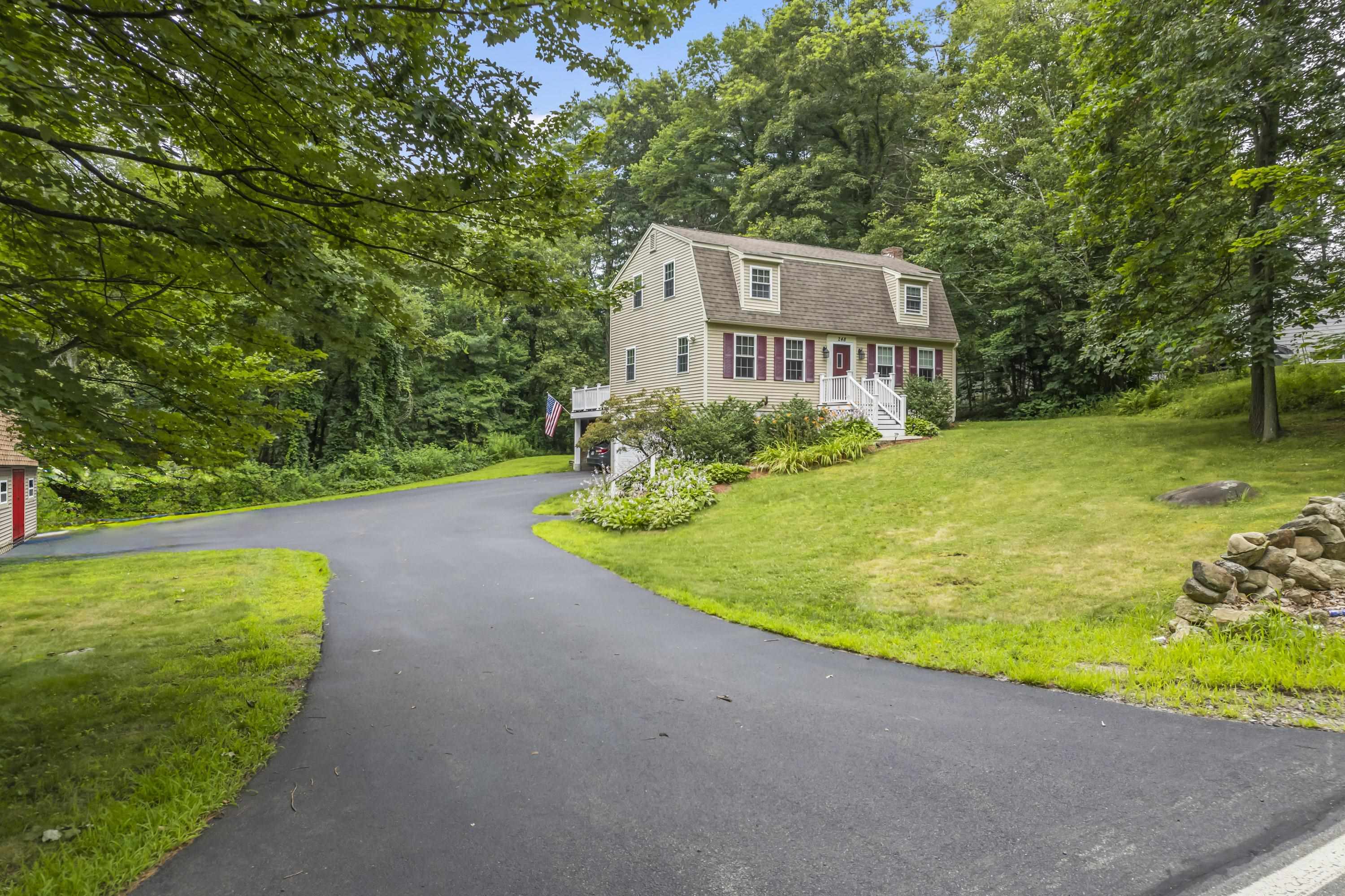 248 High Range Road Londonderry, NH 03053 - Photo 1 of 40