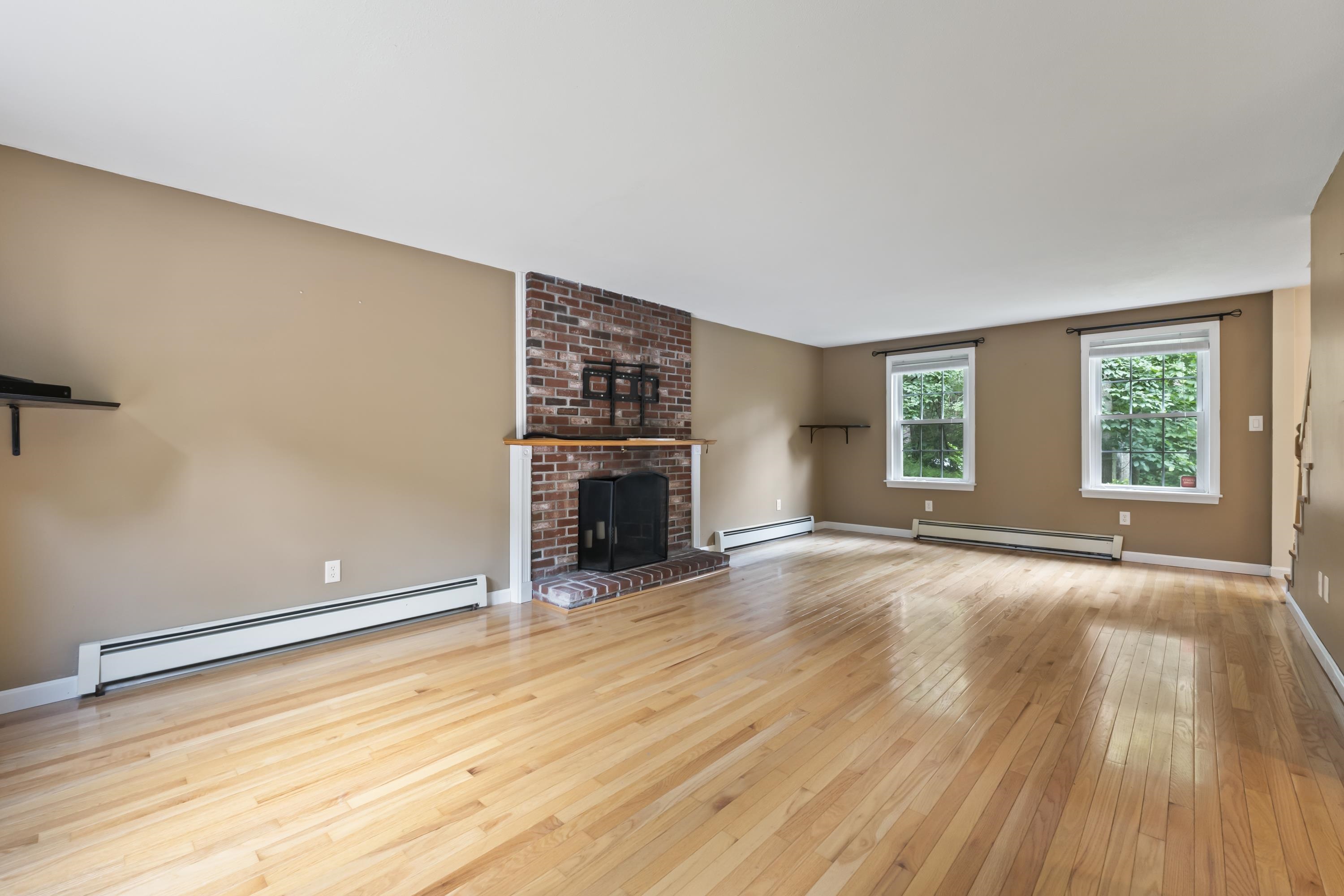 248 High Range Road Londonderry, NH 03053 - Photo 20 of 40