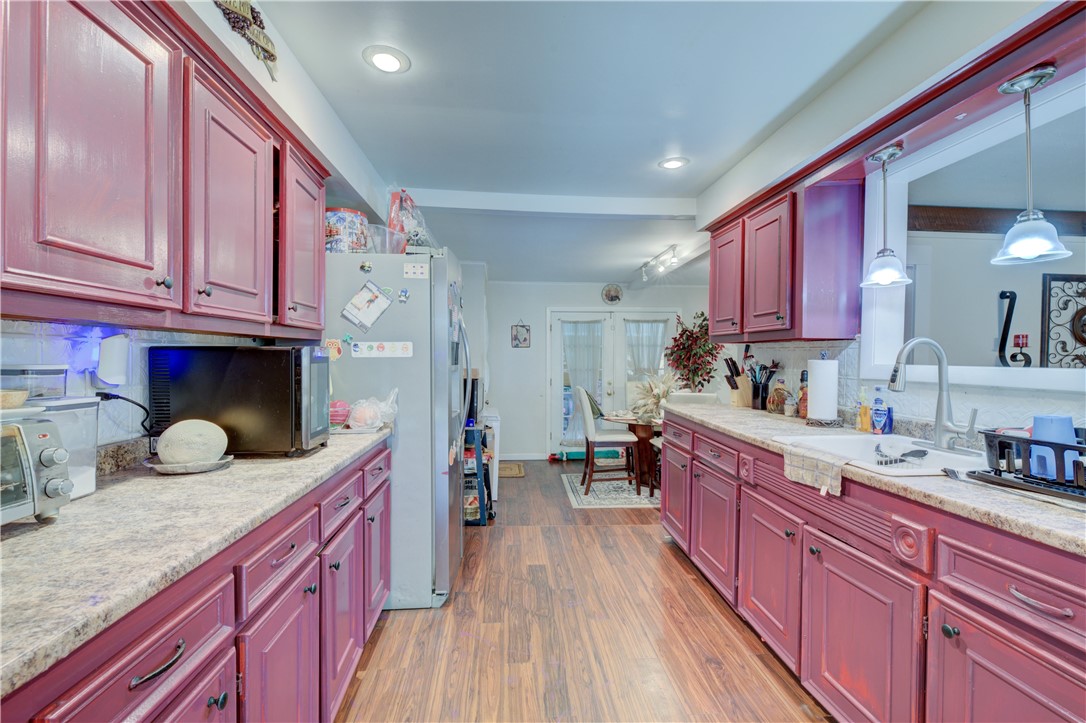 117 Bulgarmarsh Road Tiverton, RI 02878 - Photo 13 of 41