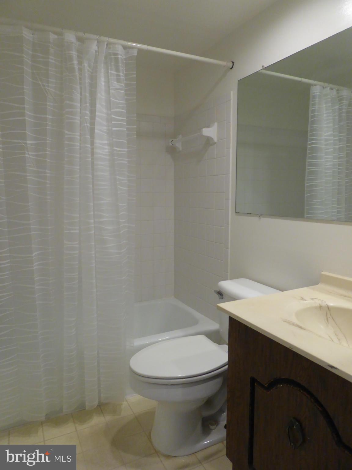 10024 Stedwick Road, Unit 202 Gaithersburg, MD 20886 - Photo 13 of 21 HALL Bath