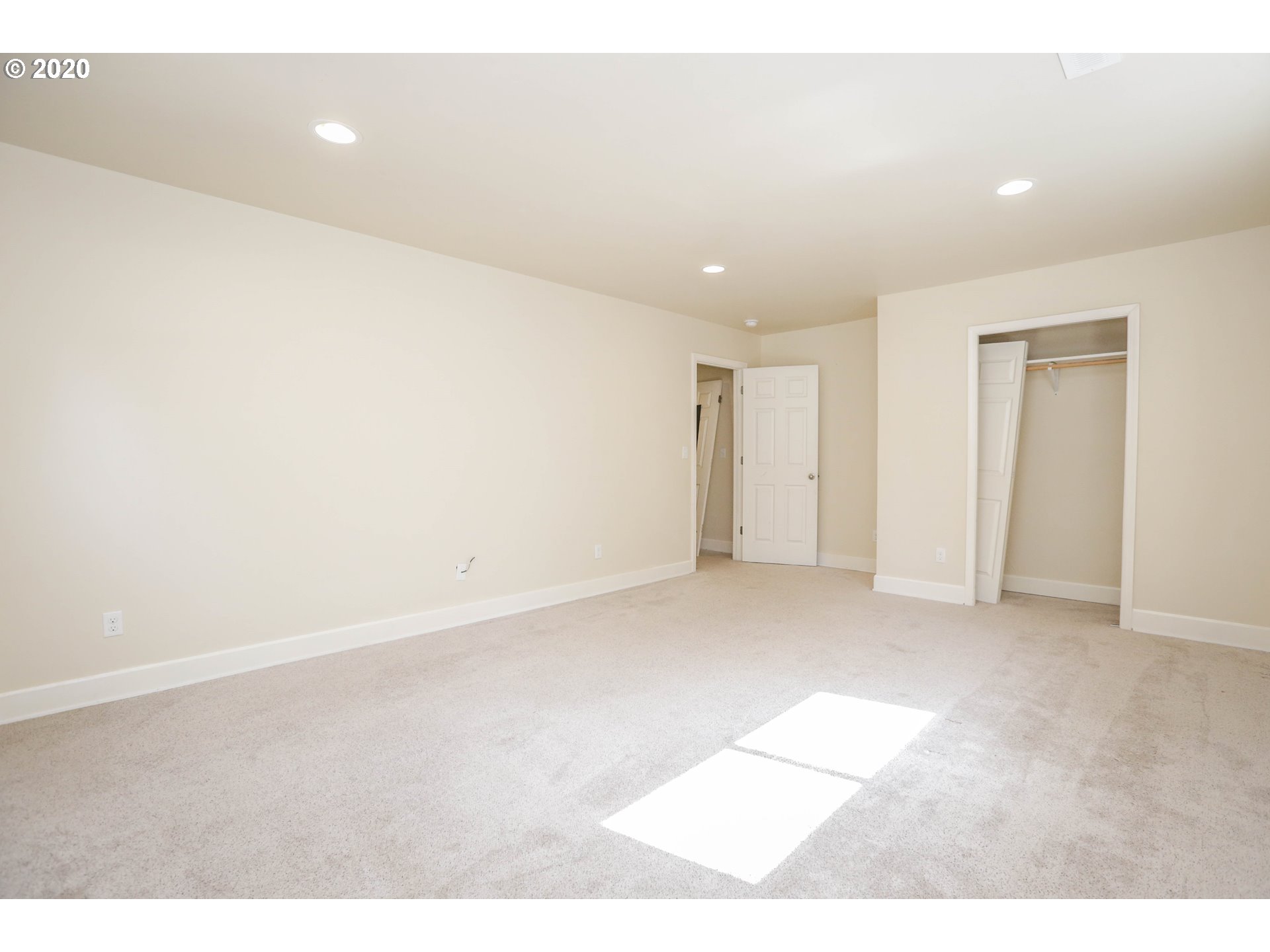 6681 Ivy Street Springfield, OR 97478 - Photo 12 of 26 Gallery Image 12
