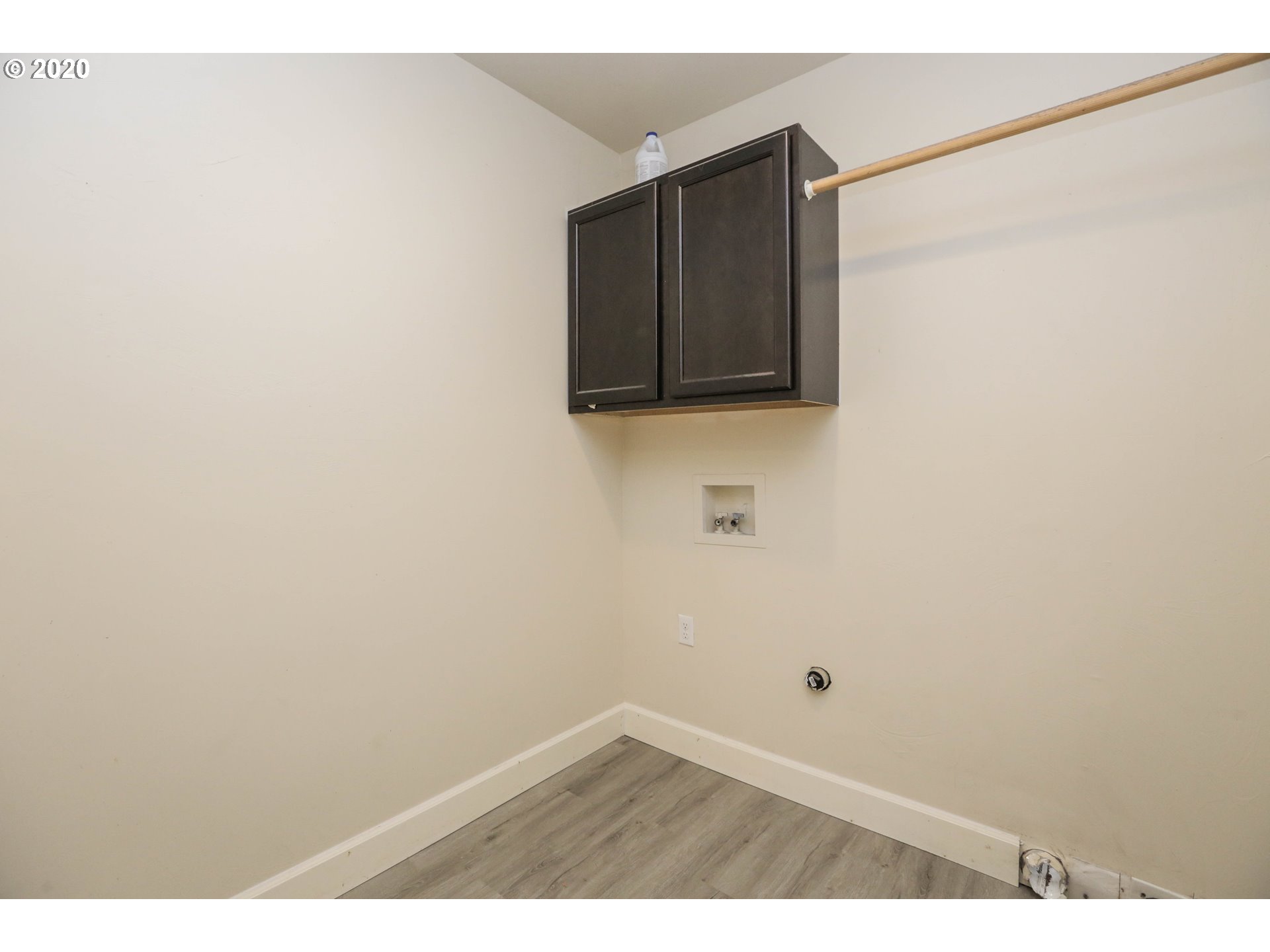 6681 Ivy Street Springfield, OR 97478 - Photo 16 of 26 Gallery Image 16