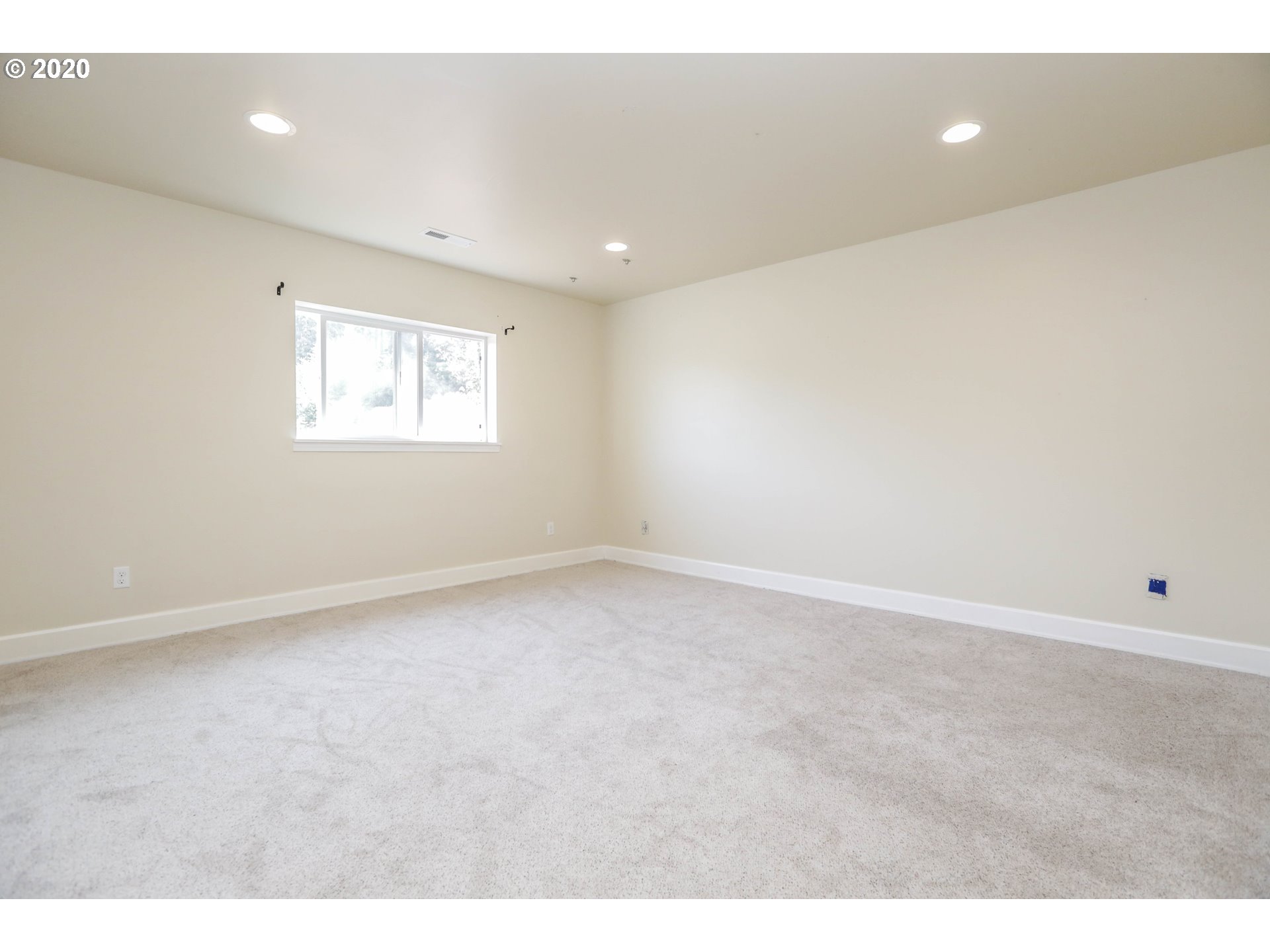 6681 Ivy Street Springfield, OR 97478 - Photo 10 of 26 Gallery Image 10