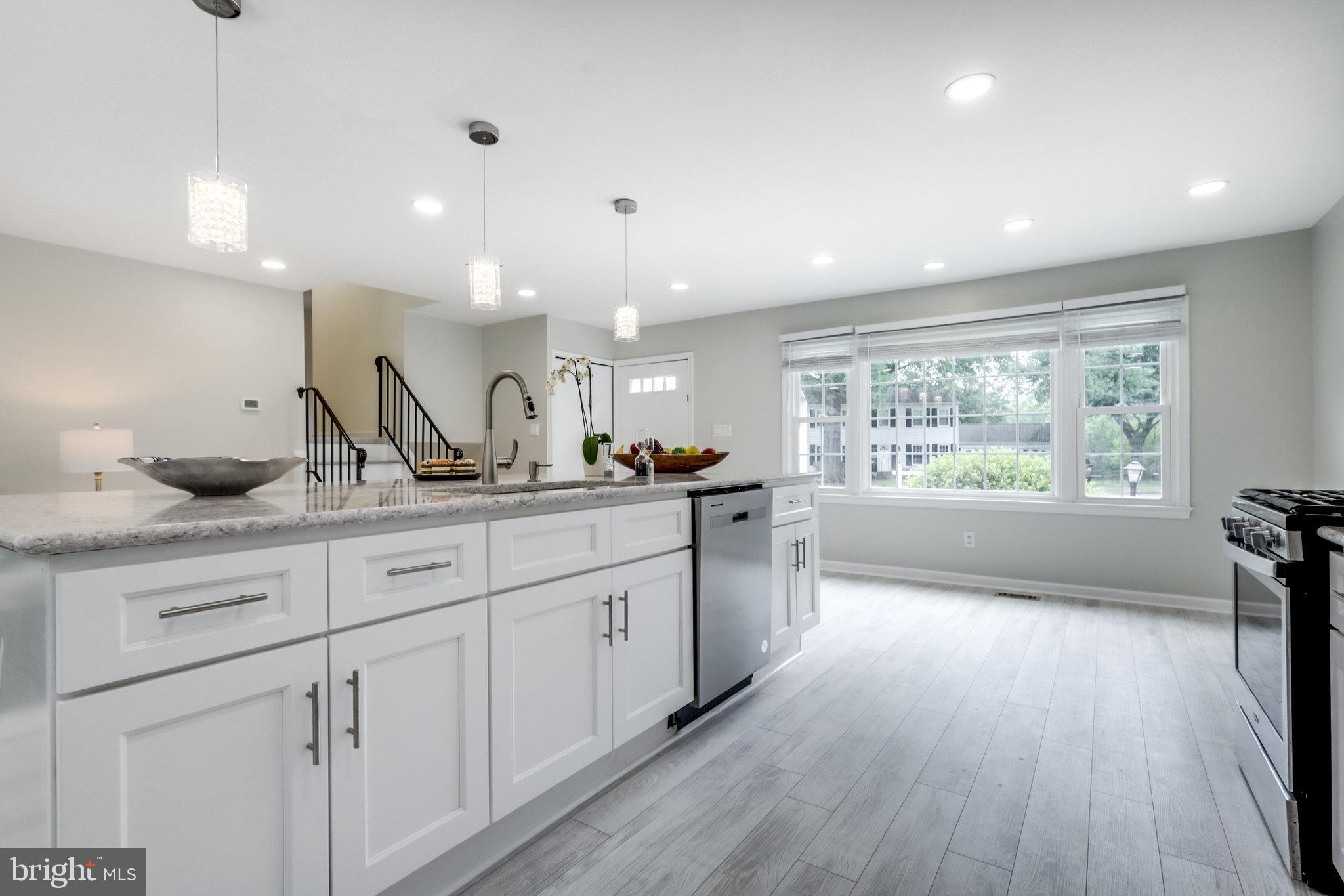 9526 Blackburn Drive Burke, VA 22015 - Photo 15 of 72