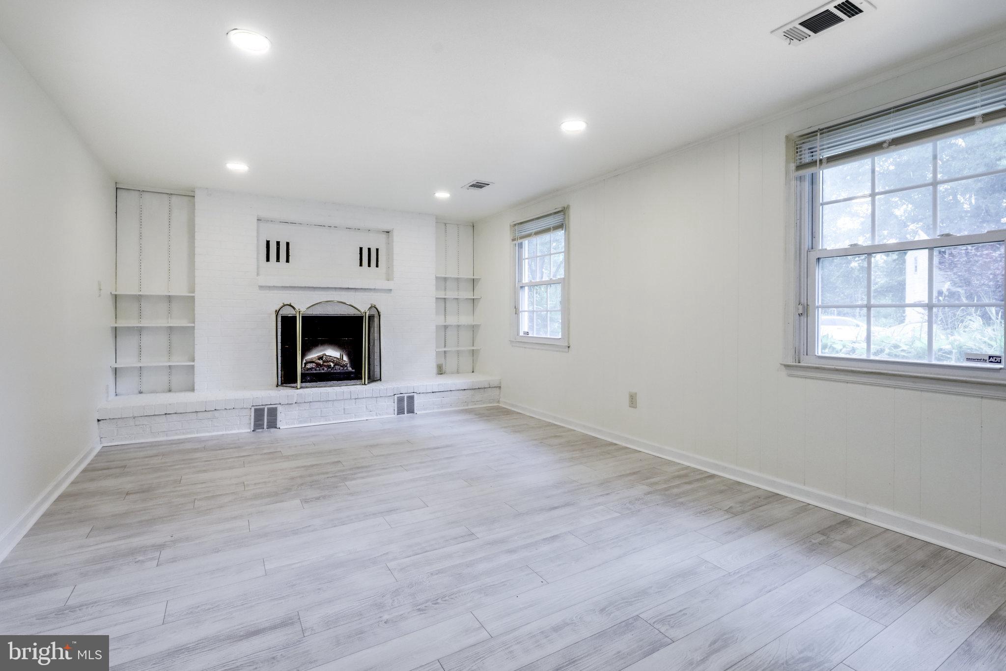 9526 Blackburn Drive Burke, VA 22015 - Photo 41 of 72