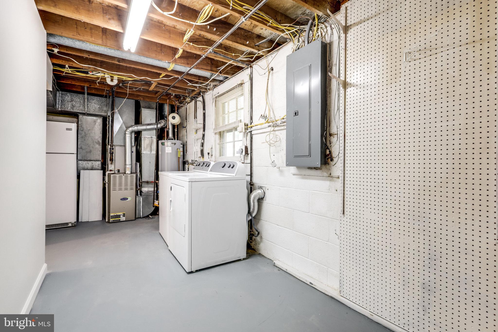 9526 Blackburn Drive Burke, VA 22015 - Photo 49 of 72