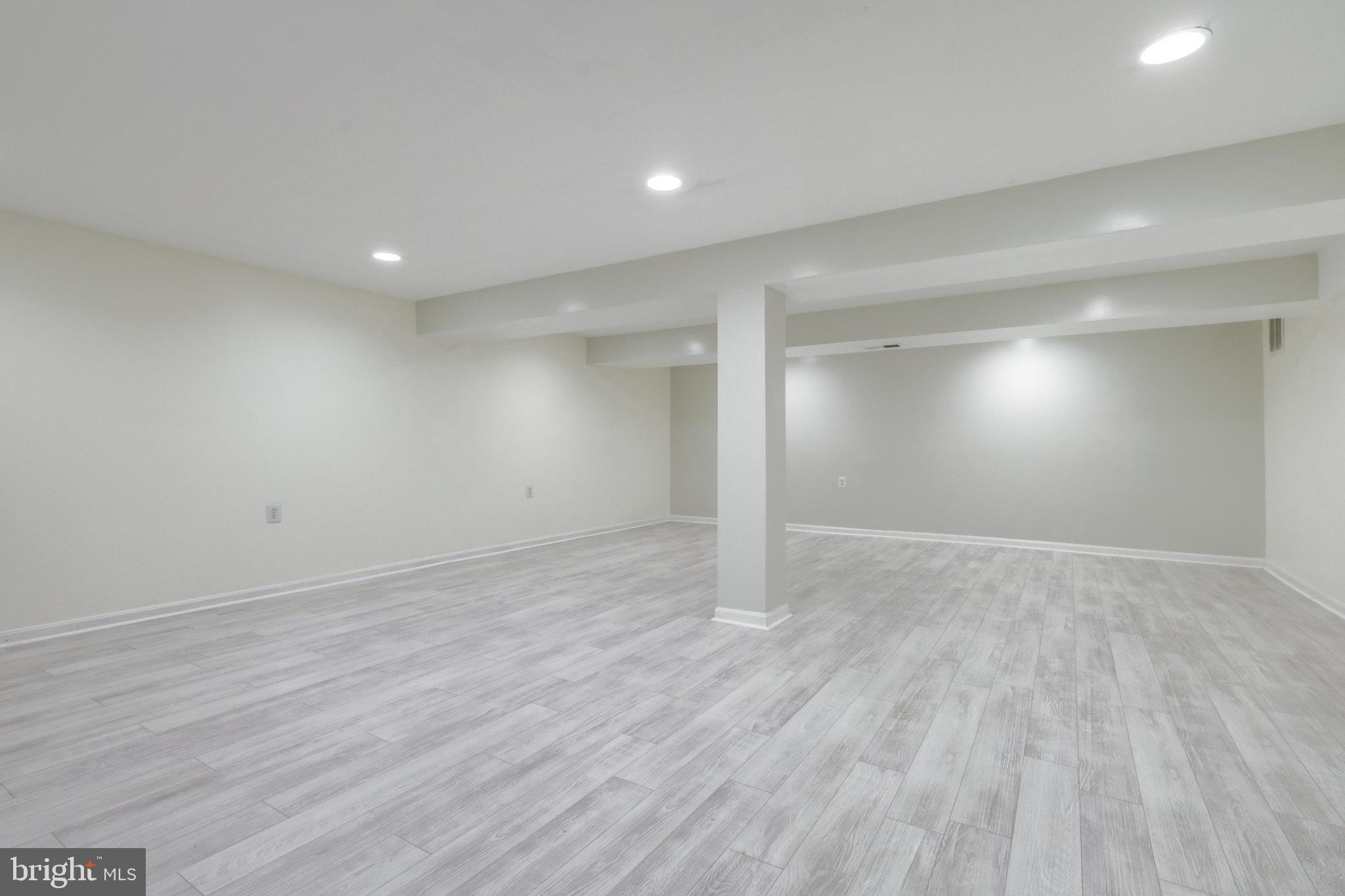 9526 Blackburn Drive Burke, VA 22015 - Photo 54 of 72