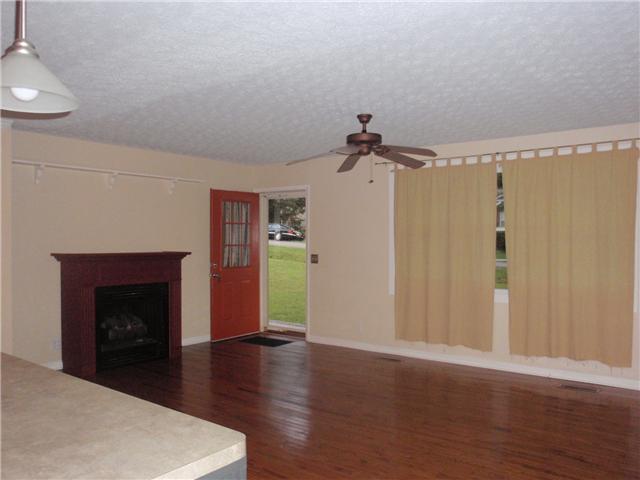 1216 Blake Road Lyles, TN 37098 - Photo 8 of 18 Gallery Image 8