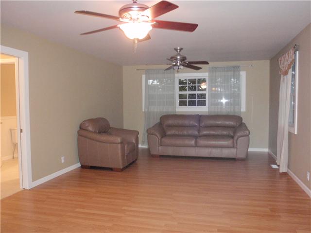 1216 Blake Road Lyles, TN 37098 - Photo 9 of 18 Gallery Image 9
