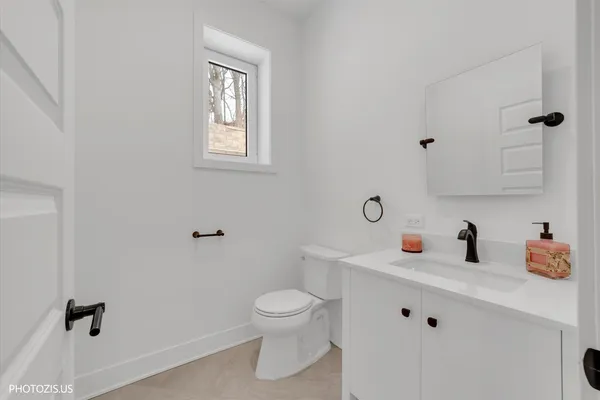 $975,000 | 615 Harper Drive, Algonquin, IL 60102