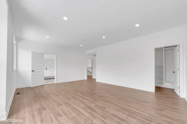 $975,000 | 615 Harper Drive, Algonquin, IL 60102