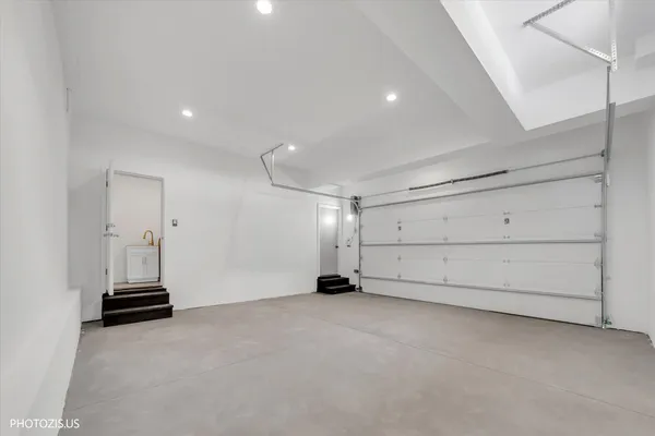 $975,000 | 615 Harper Drive, Algonquin, IL 60102