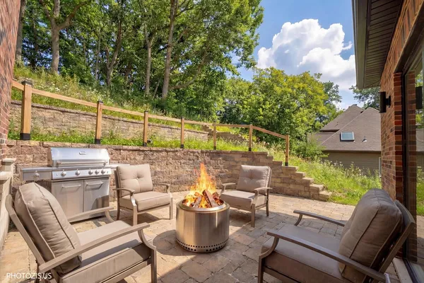 $975,000 | 615 Harper Drive, Algonquin, IL 60102