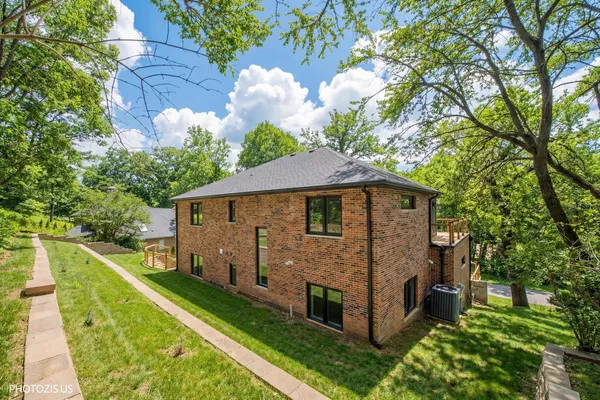 $975,000 | 615 Harper Drive, Algonquin, IL 60102