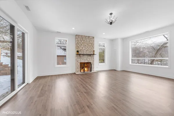 $975,000 | 615 Harper Drive, Algonquin, IL 60102
