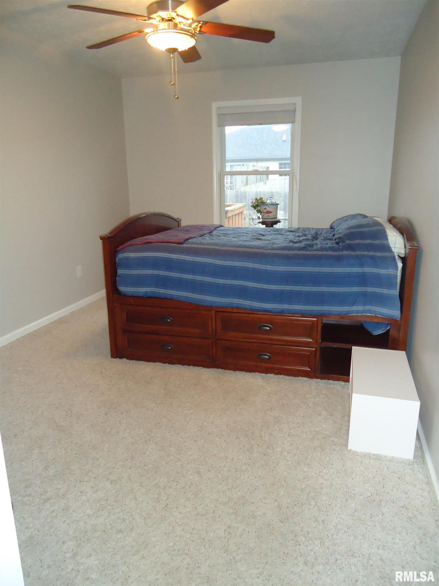 2407 Knoxville Drive Springfield, IL 62711 - Photo 14 of 25