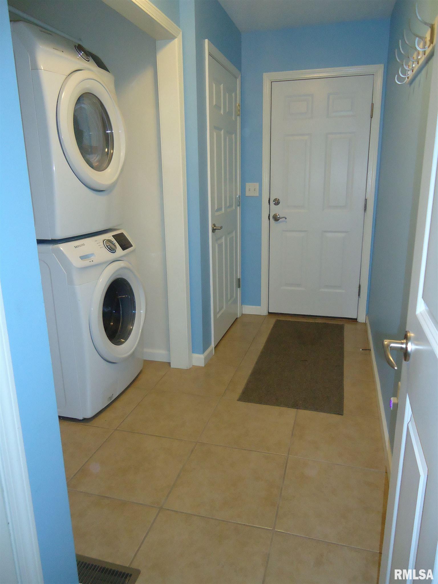 2407 Knoxville Drive Springfield, IL 62711 - Photo 17 of 25
